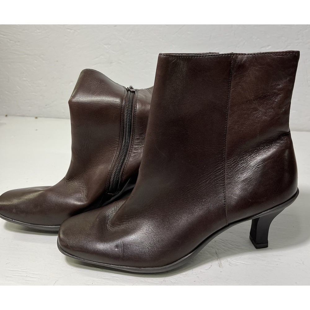 Antonio Melani Boots Size 8 Brown Leather Ankle Calf Booties Workwear Office